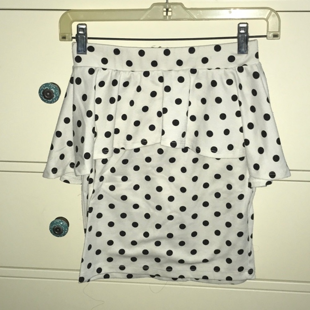 polka dotted pencil skirt